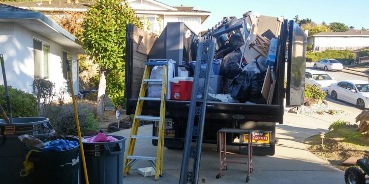 Photos for Diaz Hauling and Junk Removal - Yelp