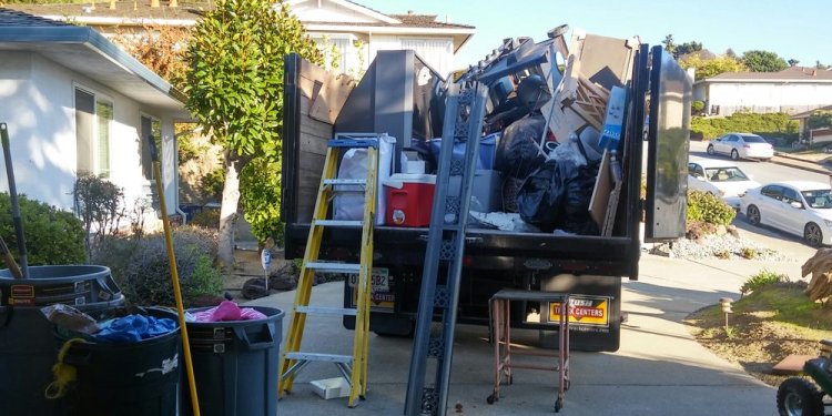 Diaz Hauling and Junk Removal