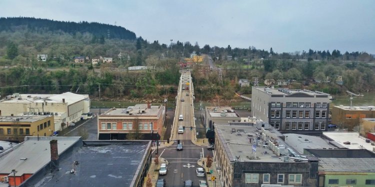 Stand up guys Junk Removal Portland Oregon